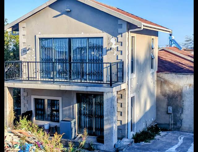 5 BEDROOM HOUSE FOR SALE IN ESCOMBE